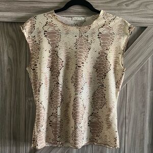 COIN Vintage Snake Print Top